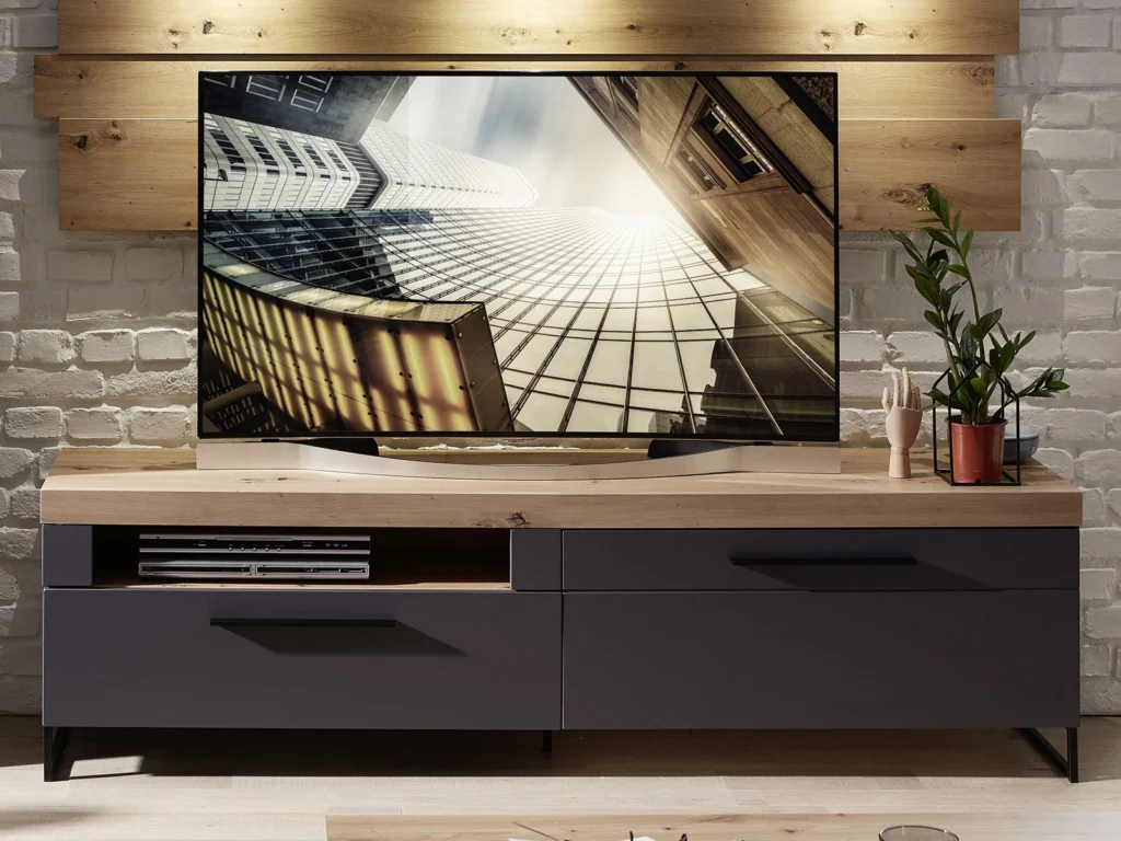 TV plaukti un galdiņi